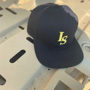 Life strong Co snap back